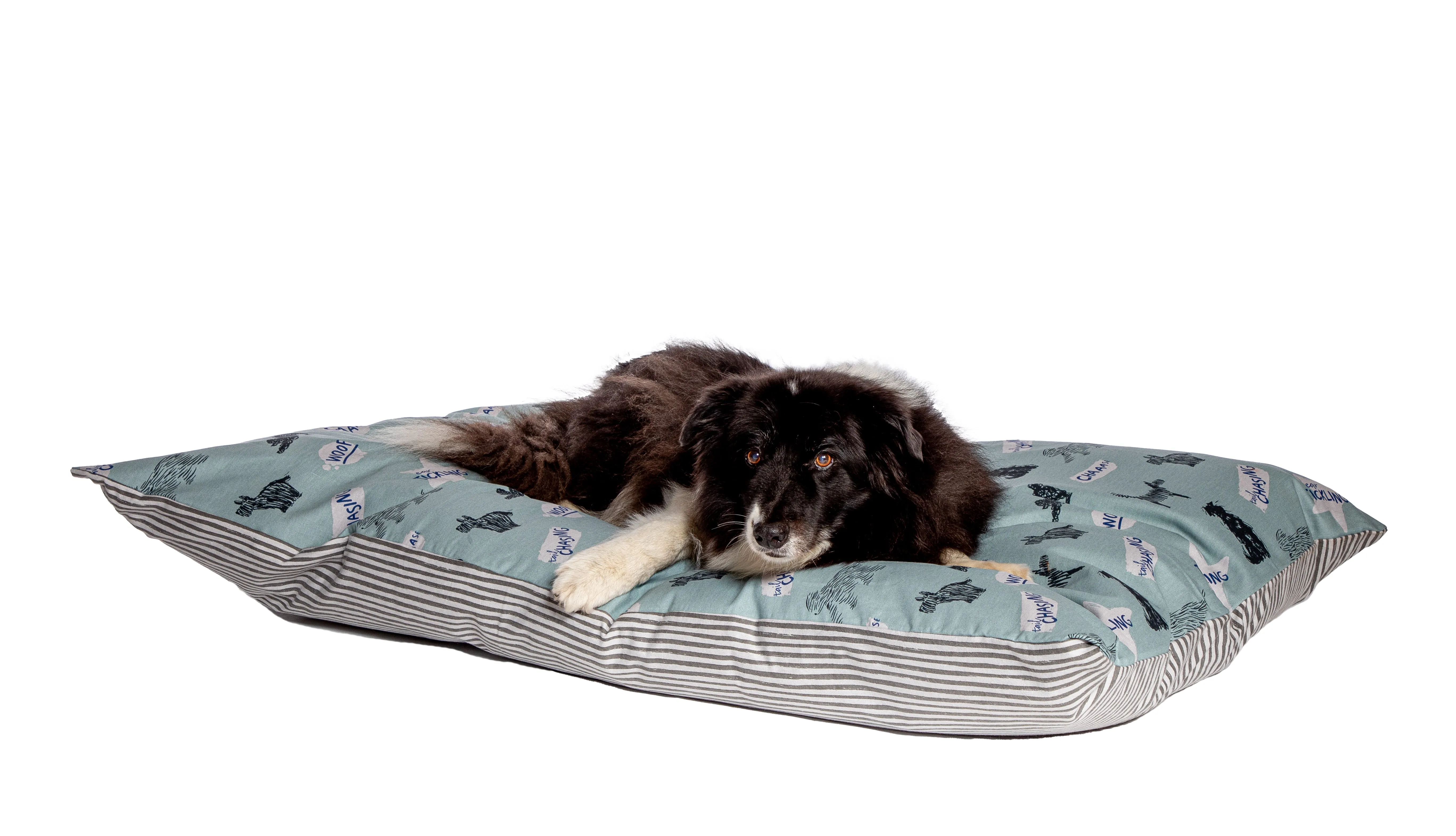 Battersea Playful Dogs Deep Duvet